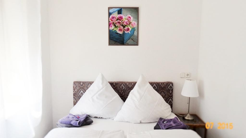 Hotel & Restaurant Arnoldusklause Duren ห้อง รูปภาพ