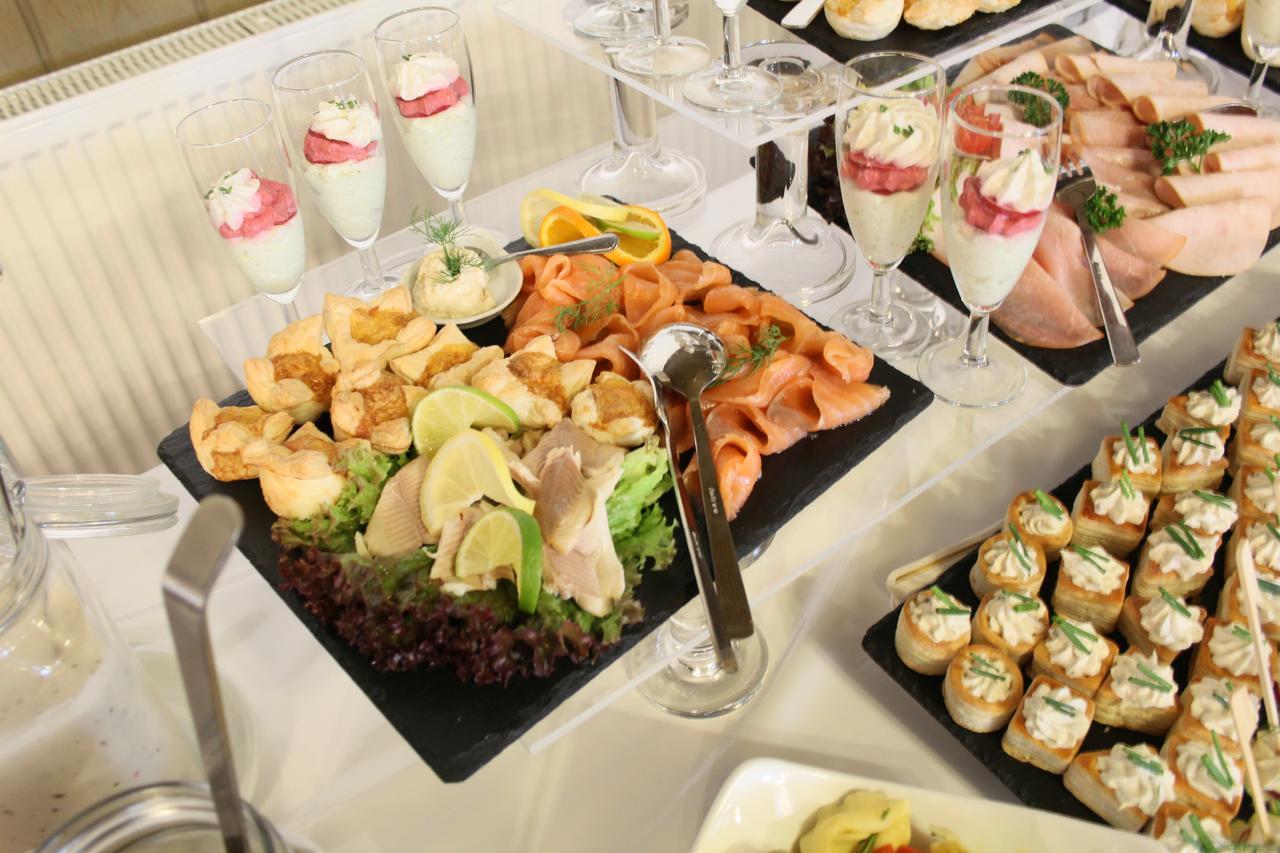Hotel & Restaurant Arnoldusklause Duren ภายนอก รูปภาพ