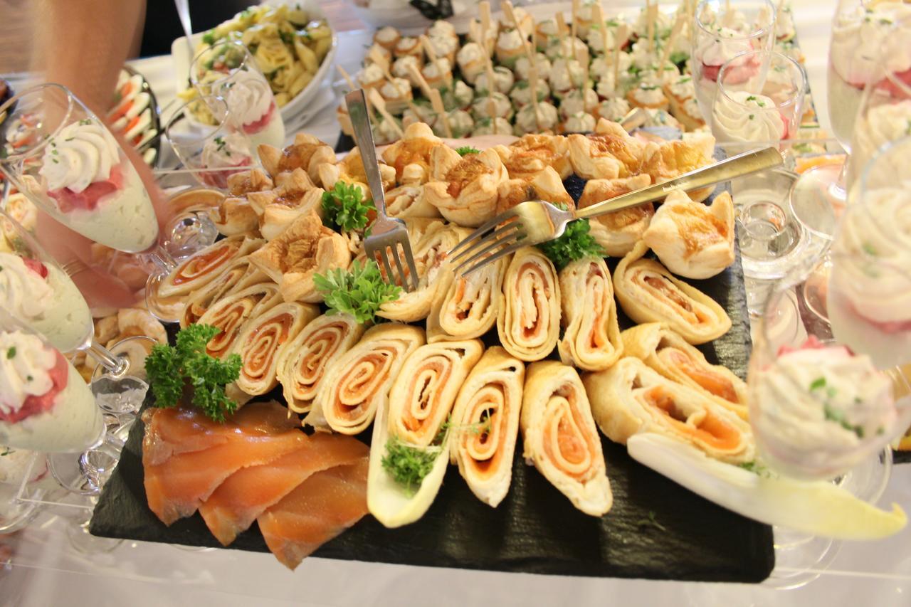 Hotel & Restaurant Arnoldusklause Duren ภายนอก รูปภาพ
