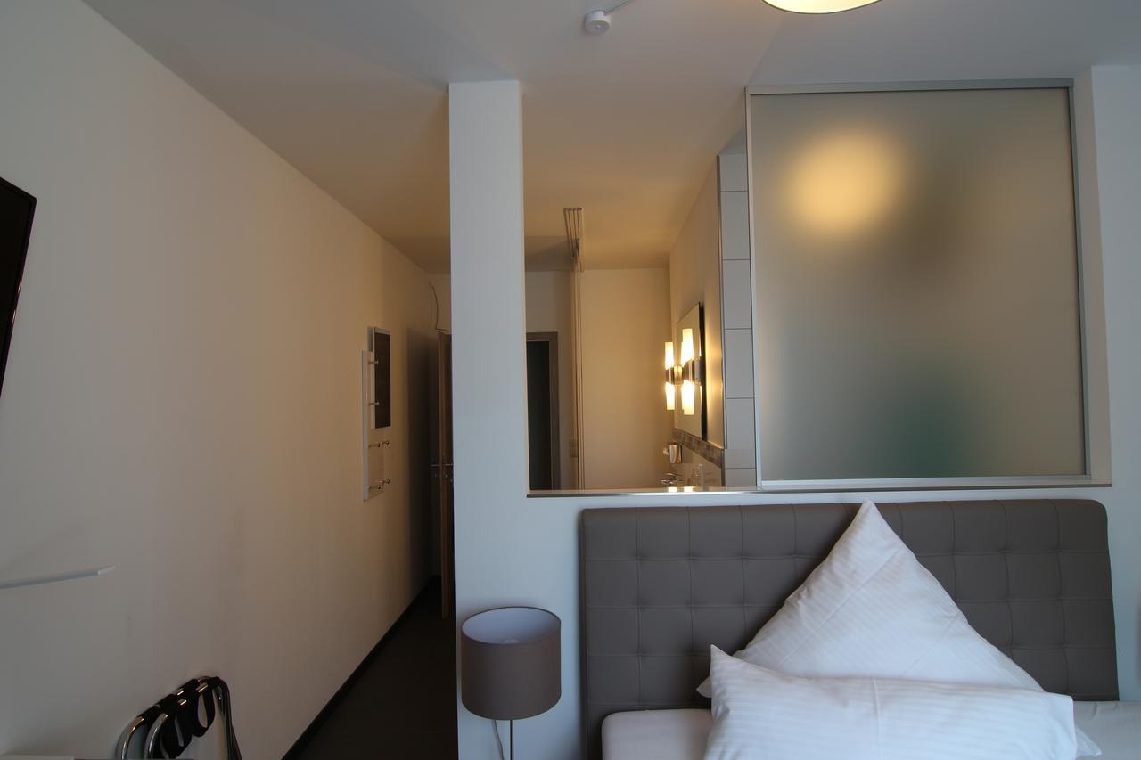 Hotel & Restaurant Arnoldusklause Duren ภายนอก รูปภาพ